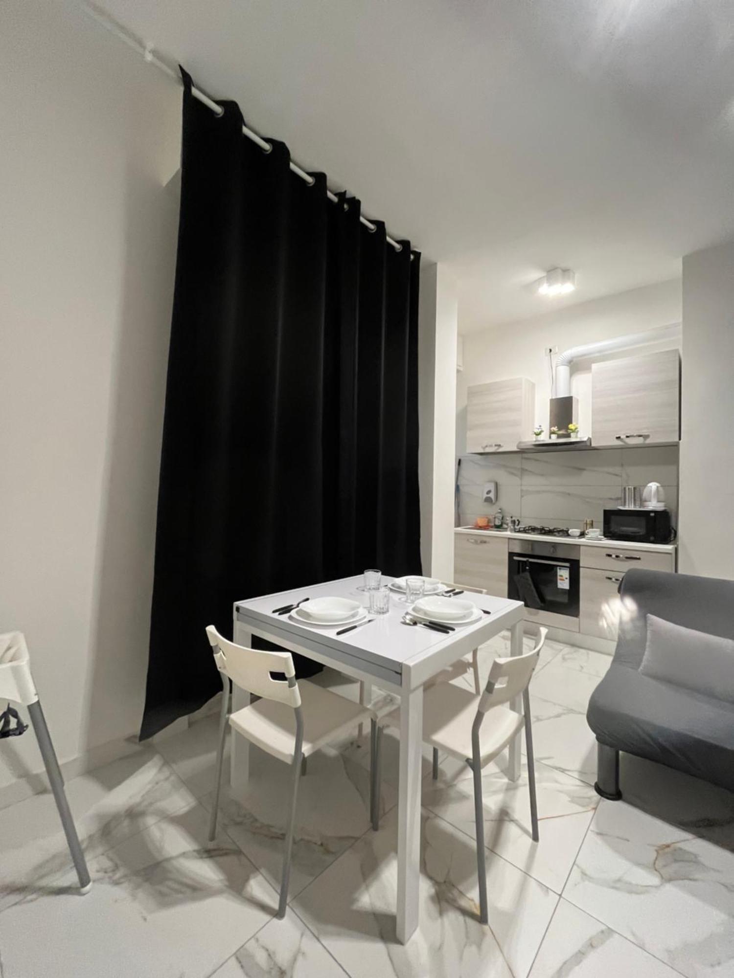 Jcube Apartments Bocconi Milano Eksteriør bilde