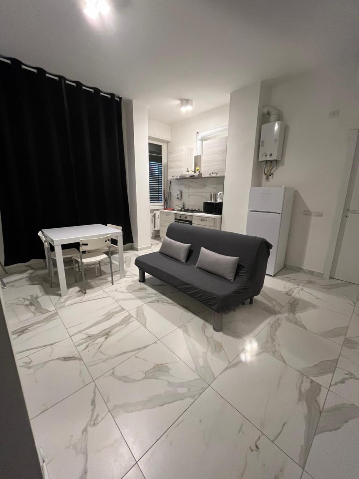 Jcube Apartments Bocconi Milano Eksteriør bilde